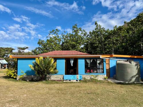 Family retreat oasis in Wayasewa Island