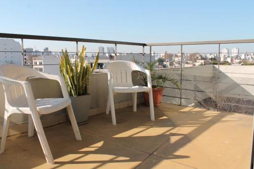 Hermoso dos ambientes balcón con vista abierta