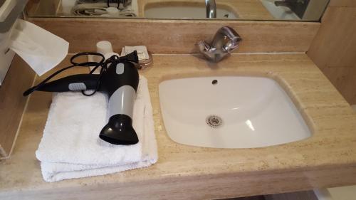 Hôtel Média - image 11