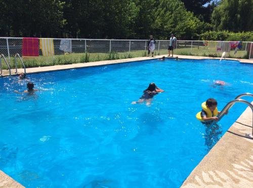Piscina, Camping & Hospedaje Rio Laja in Salto Del Laja