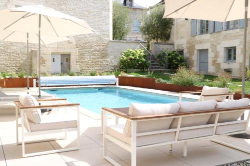 La Villa Lombardi en Champagne, avec piscine privée et jacuzzi
