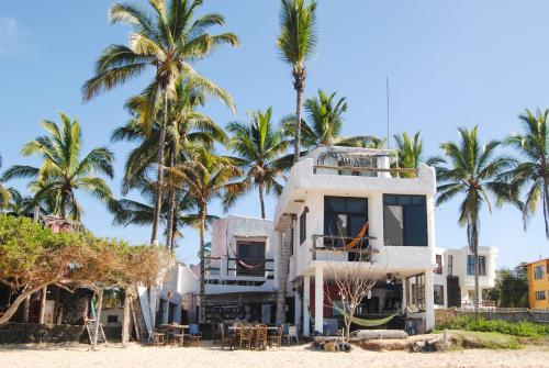 Hostal Galapagos by Bar de Beto