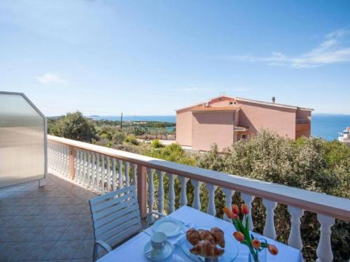Guest House Stay & Smile Dolac Primo ten - Two Bedroom Apartment with Sea View and Balcony - image 2