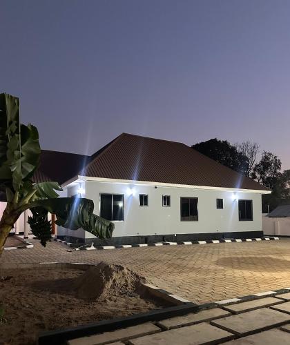 Ngara Sleasure