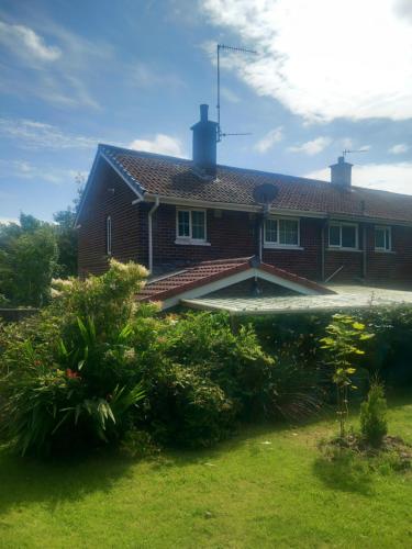 WAVENEY in คาสเซิลวิว
