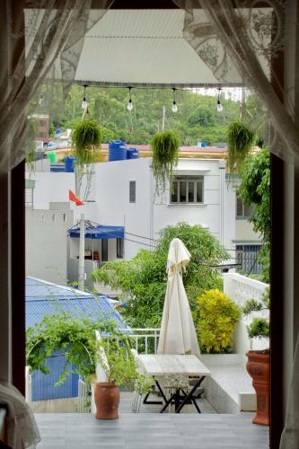 花園, ROSE HOUSE Cat Ba island in 杭隋