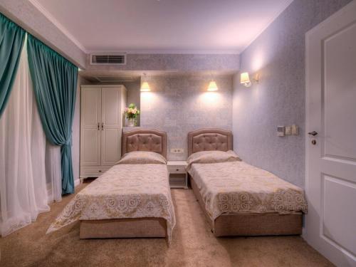 Family Hotel Agoncev - image 3