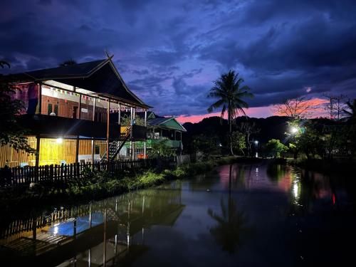 NASRUL HOUSE HOMESTAY FOR BACKPACKERS