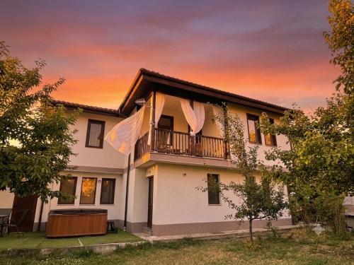 Kassandrova Guest House & Spa