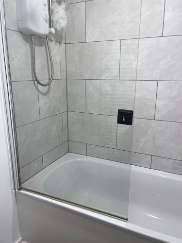 Holiday Stay 4 min to Edinburgh City Centre & Free Car Park in Millerhill