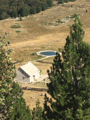 Dārzs, Mountain house Varda in Humilišani