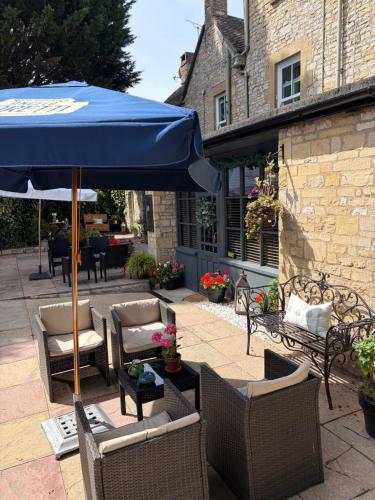 . Burford Lodge - Adults only