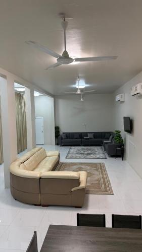 شالية واستراحة فيلا نايت الاشخره in Al Sharqiyah
