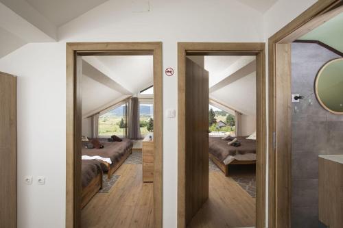 Villa Velebita House for 9 near Plitvice Lakes in Donji Babin Potok