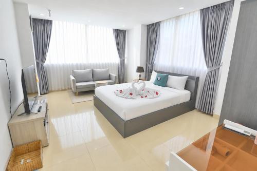Shogun Hotel, Cần Giuộc