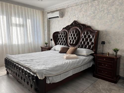 City Center Spacious 2-Bedroom Apartment for 4 Guests, Mirabad District - Tashkent