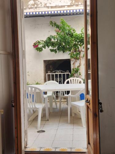Facilities, Patio y playa 3 chambres in Portbou