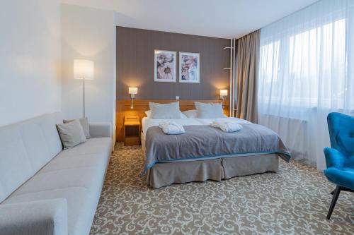 Kontakt Wellness Hotel in Felsőerdőfalva