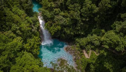 Vaatamisväärsus lähikonnas, Hills Villa Rio Celeste in Katira