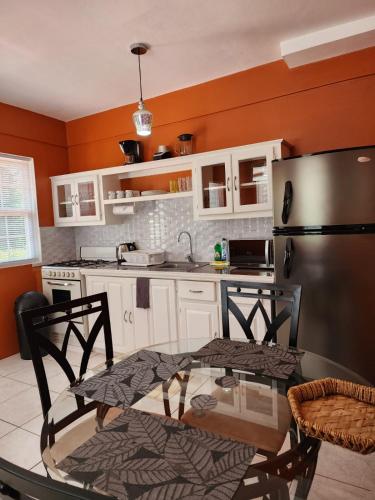 Coral Apt Tropical Apartments Tobago in Carnbee