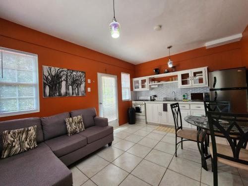 Coral Apt Tropical Apartments Tobago in Carnbee