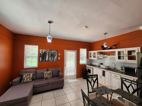 Coral Apt Tropical Apartments Tobago in Carnbee