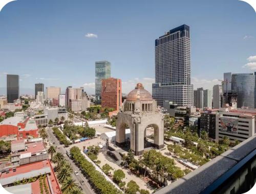 Luxury and View of the Monument, Terrace & Coworking