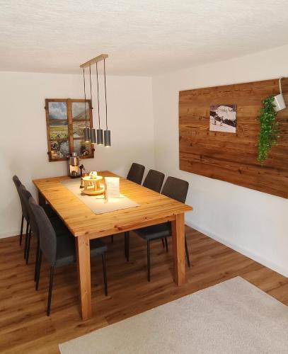 Haus am Seebach Leutasch Weidach in เอมมัท