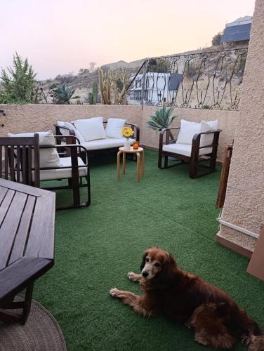 Casa mediterránea con terraza y vistas al mar en Villajoyosa