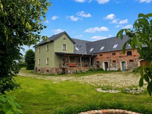 Grosszügige Wohnung im Hause des Jungbauern in Penkun, Deutschland