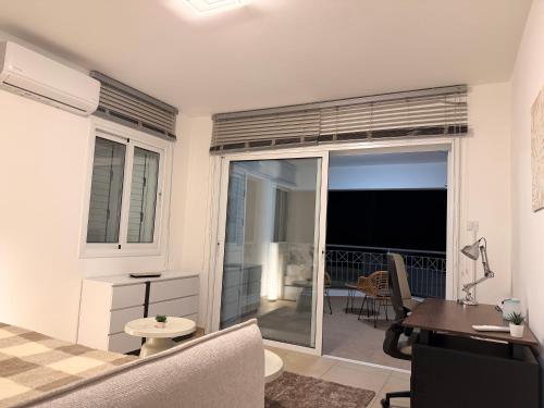 Nook Apartment in Latsia
