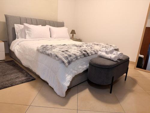 Nook Apartment in Latsia