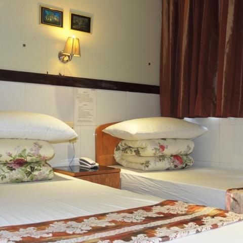 parkshore resort apartment 600 neapolitan way naples fl united states us 34103 hotel highland regen