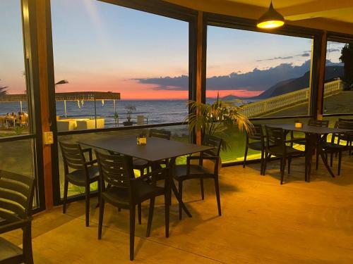 レストラン, Hotel Brigeni & Camping Riviera in シェンジン