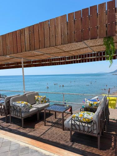 レストラン, Hotel Brigeni & Camping Riviera in シェンジン