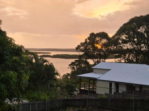 River Heads Retreat in River Heads
