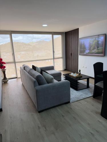 2BR New Penthouse amazing View Pool and Parking