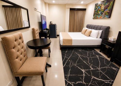 Amax Inn Makati, Manila