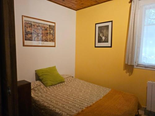 Chambre paisible et fraîche (Chambre paisible et fraiche) in Sainte-Jalle