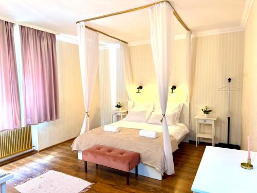 Cozy Hideout - Condo Hotel 3