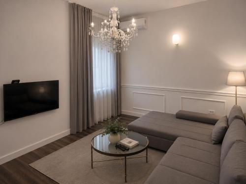 2 Bedroom apartment Pedestrian Zone
