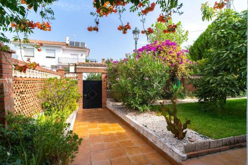 Villa Francisca Casasol - image 2