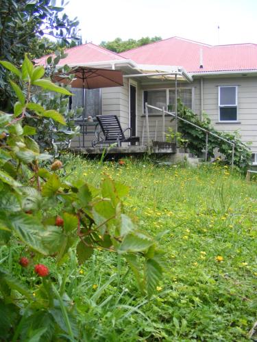 1-bedroom unit with AC in banana garden in Whangarei