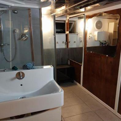 1-bedroom unit with AC in banana garden in Whangarei