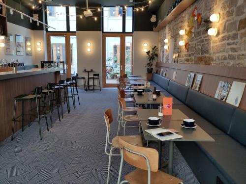 Restaurant, SLO Hostel Lyon Saxe in Lyon