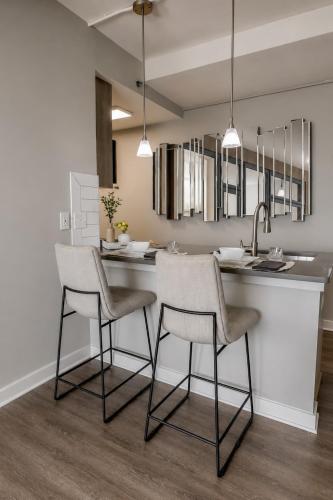 Modern Comfort Prime Location in Ansley Park