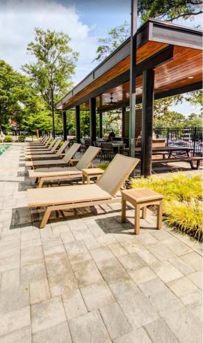 Modern Comfort Prime Location in Ansley Park