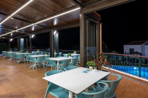 Bar/Lounge, Ona Las Rosas in Guia de Isora
