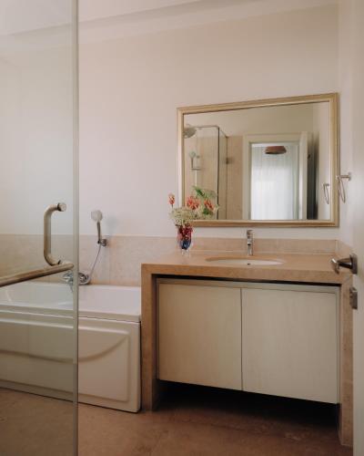 Longchamps l Zamalek l Boutique Hotel with Breakfast Room Type - Standard Double Room