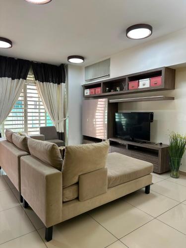 Pa & Ma Homestay Near Hospital 4BR Kulim Hitech in Kulim